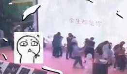 女朋友发个吃瓜群众,揭秘吃瓜群众的疯狂世界