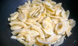 白玉瓜炒着吃,尽享田园风味