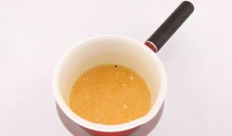 小月龄宝宝吃哈密瓜