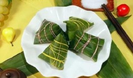 吃瓜小熊粽子,吃瓜小熊粽子的趣味食光之旅