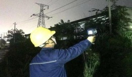 小哥吃瓜速度,一小时内消化海量娱乐圈新闻